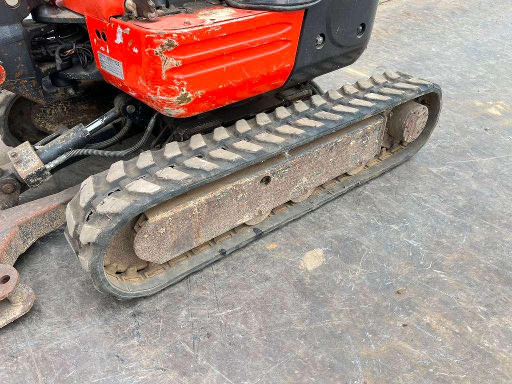 Kubota U10-3 - Hydr. Undercarriage / Hammer Lines Photo 16