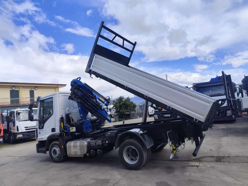 Iveco EUROCARGO 120-210L Photo 13