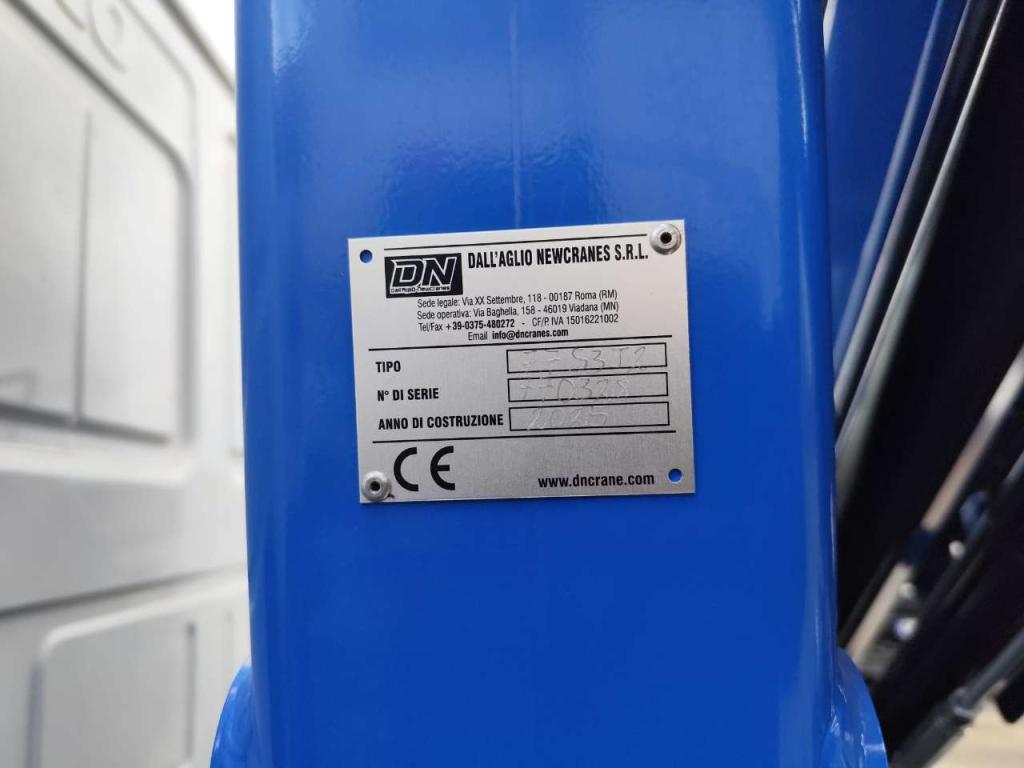 Iveco EUROCARGO 120-210L Photo 17