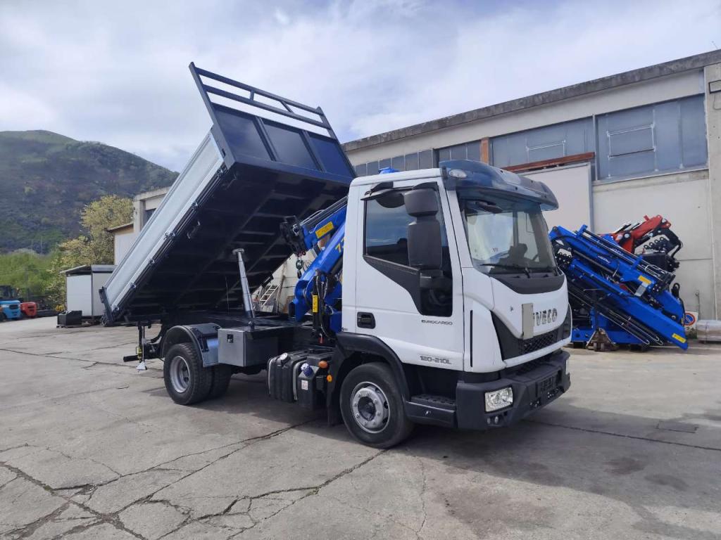 Iveco EUROCARGO 120-210L Photo 6