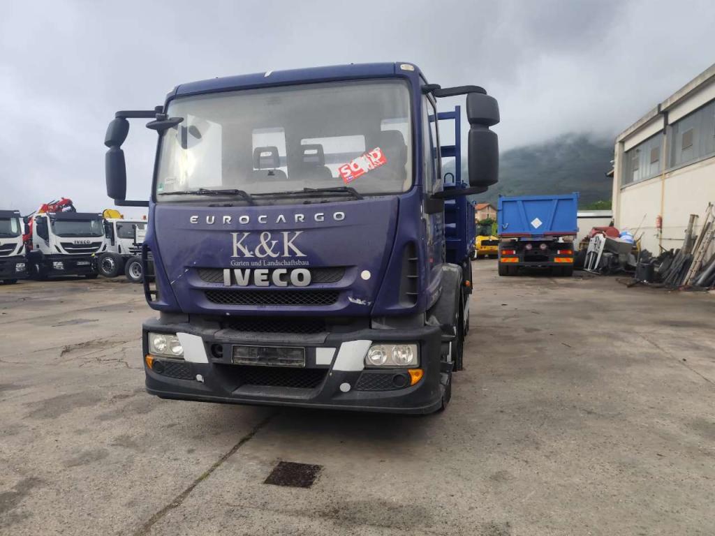 Iveco EUROCARGO 120E25K Photo 10