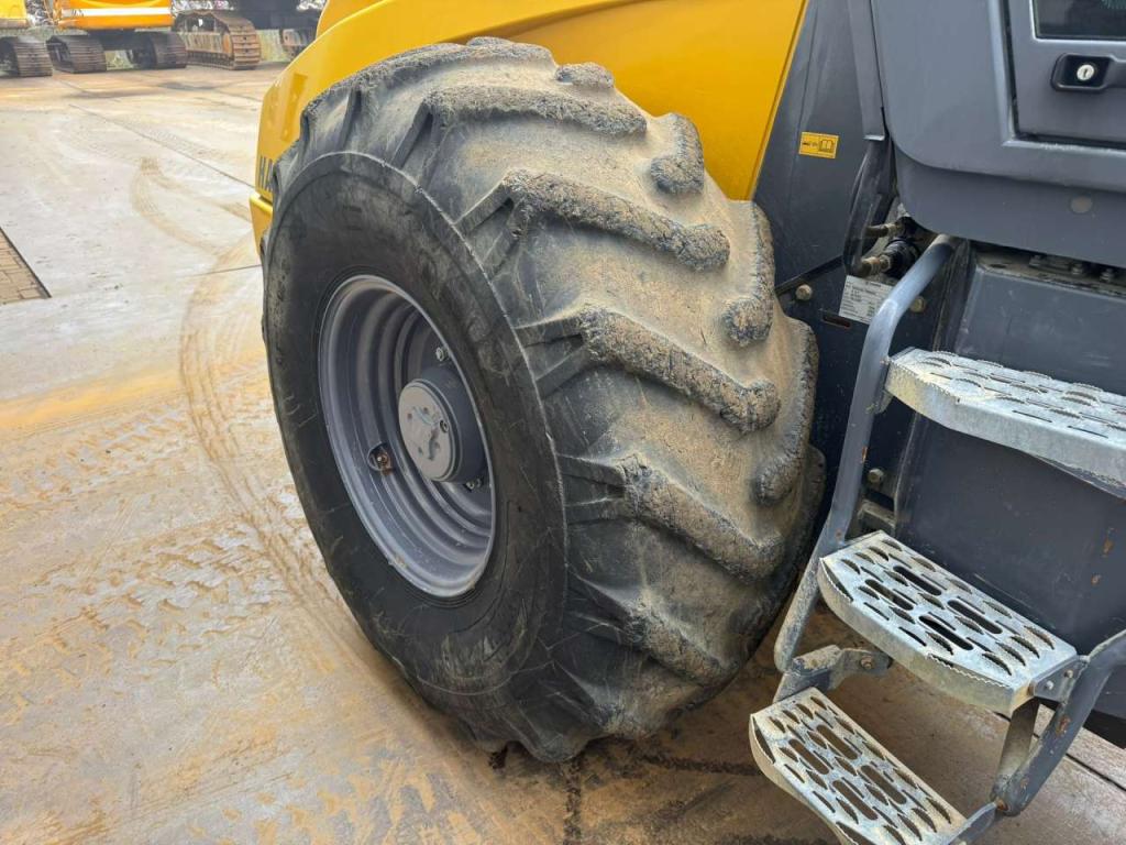 Hamm H13i Padfoot compactor Photo 14
