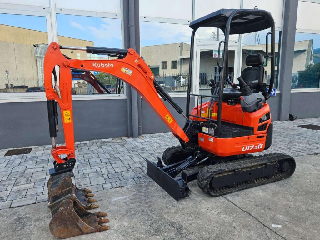 Kubota U17-3A Photo 4