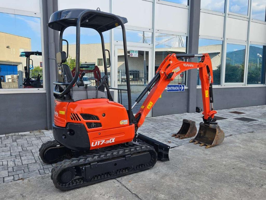 Kubota U17-3A Photo 8