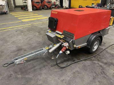 Kaeser M 50 E en vente par Machinery Resale