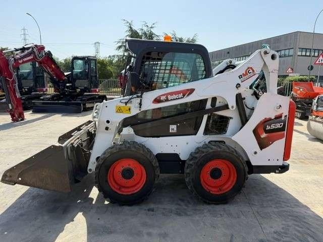 Bobcat S530 Photo 6
