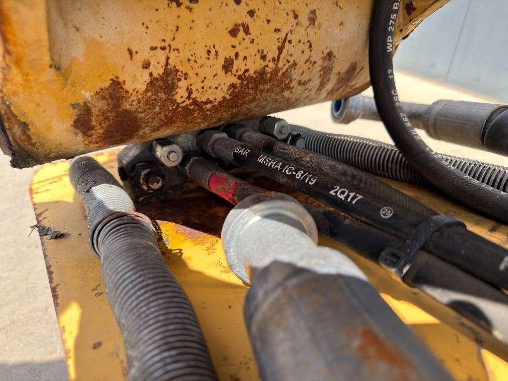 Caterpillar 329D / 329E / 330F / 335F Stick Photo 10