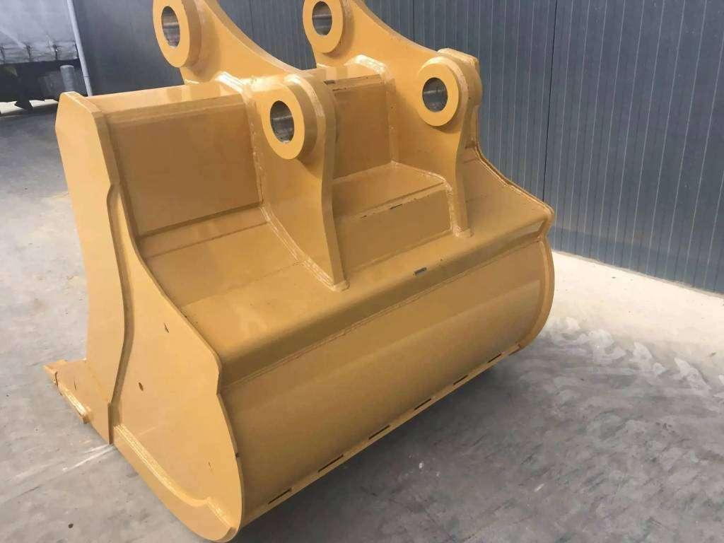 Volvo EC360 Photo 10