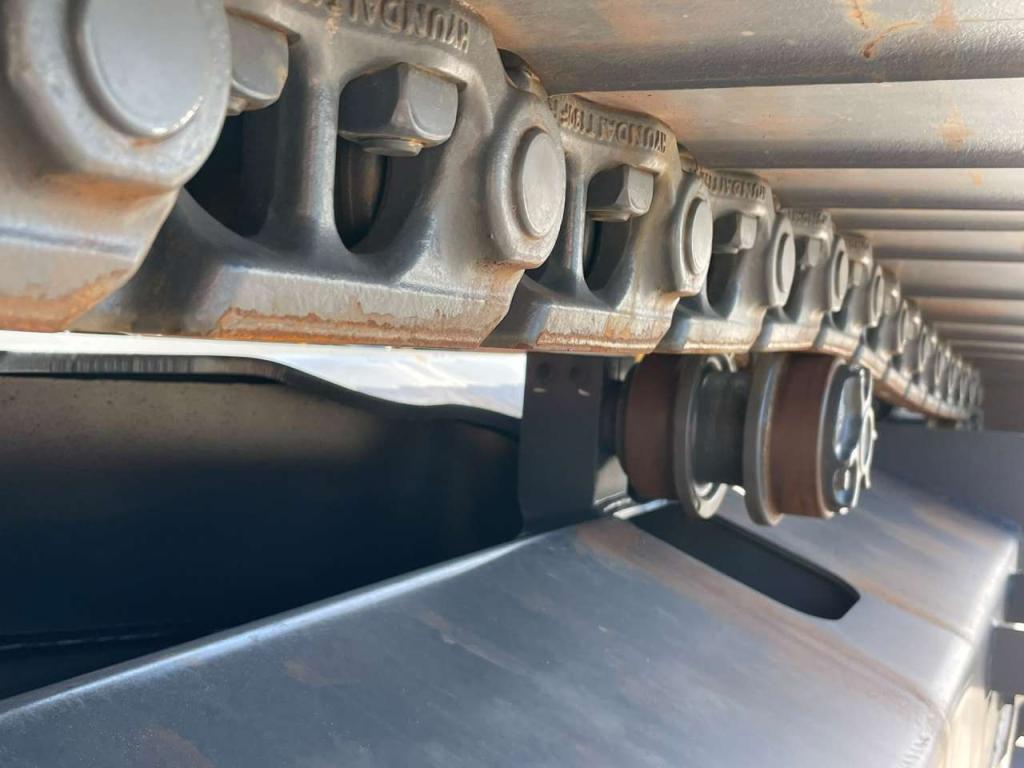 Hyundai R215L Photo 16