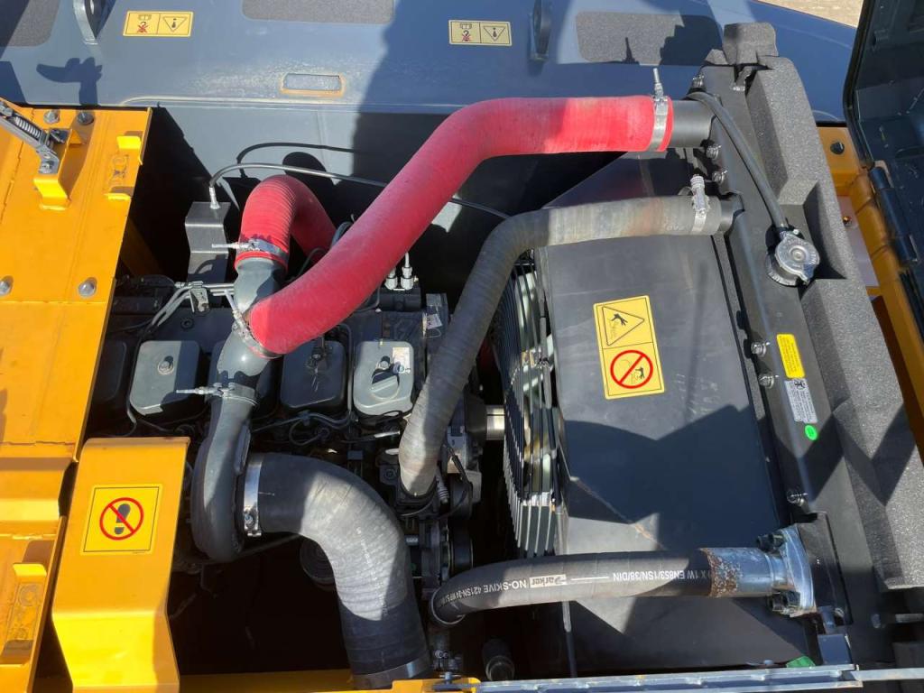 Hyundai R215L Photo 30