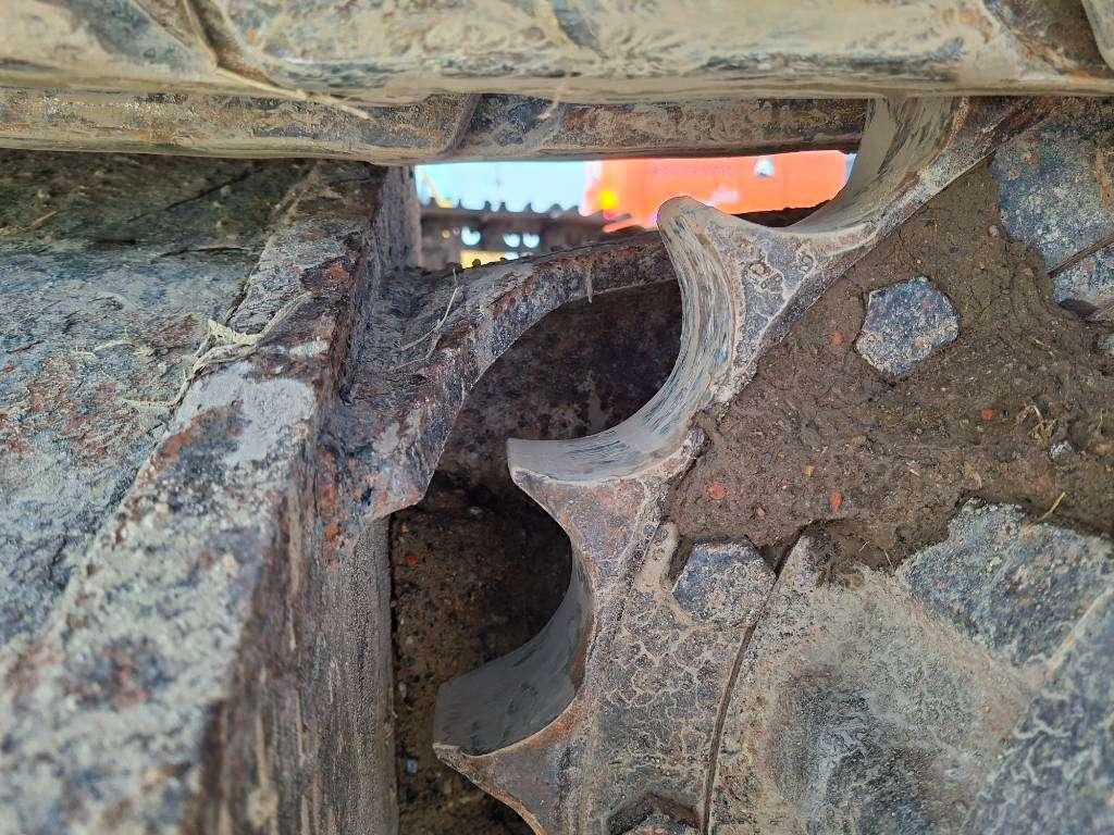 Caterpillar 324EL Photo 13