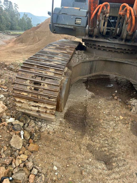 Hitachi Zaxis 350 LCN-3 Photo 6