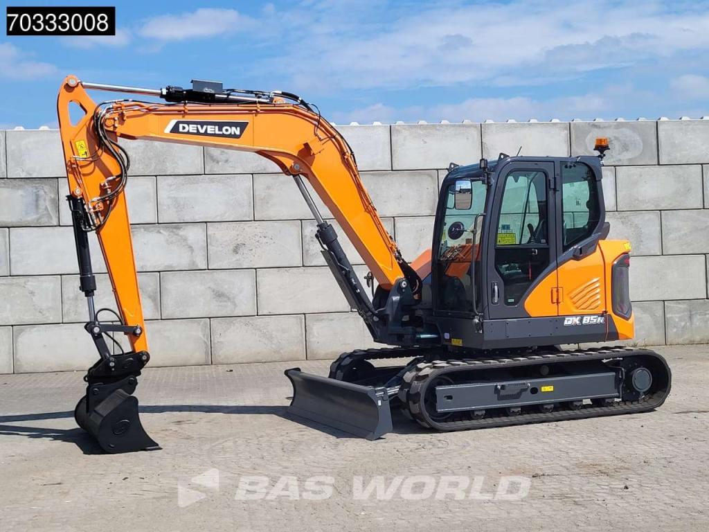 Develon DX85 R-7 A/C - PIN ON / 3 BUCKETS Photo 2