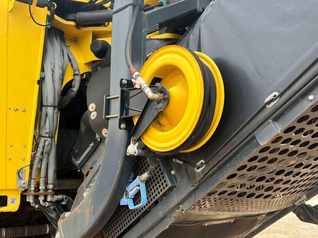 Bomag BM2000 / 75 Cold Planer Photo 15