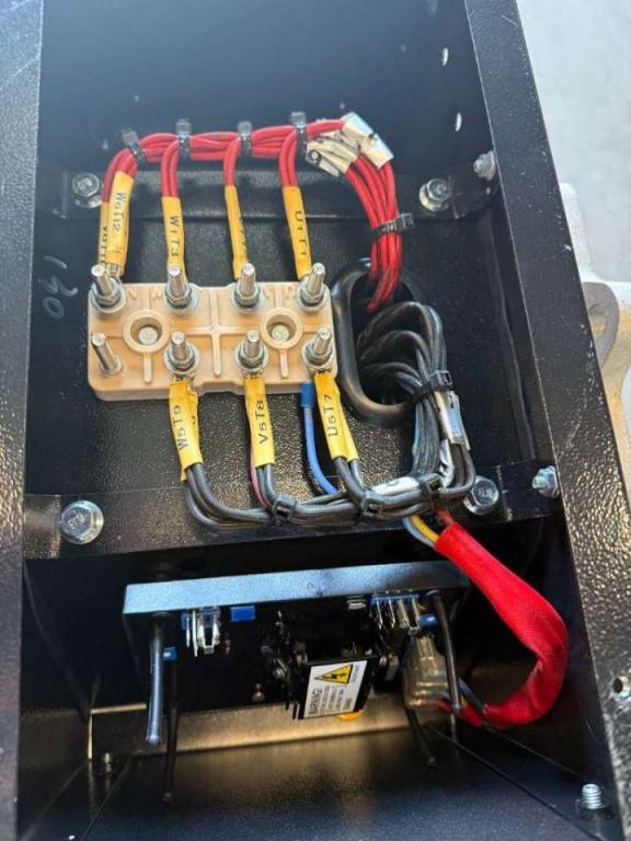 DPX CJ184ES -  20 kVA Alternator - DPX-33901 Photo 5