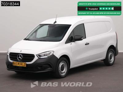Mercedes-Benz 112 CDI L2H1 LED Klima Kamera Tempomat Parkensensoren Euro6 L2 Airco Cruise control en vente par BAS World B.V.