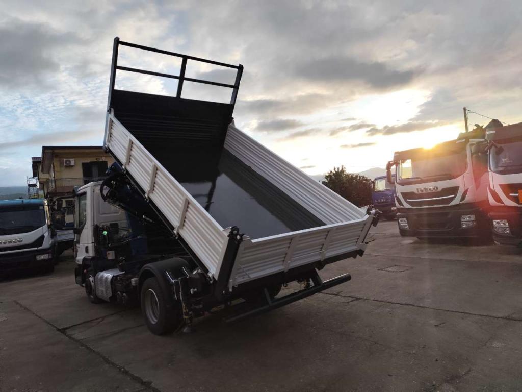Iveco EUROCARGO 80-210 Photo 4