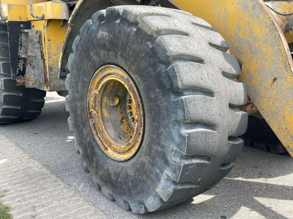 Caterpillar 966M Photo 12