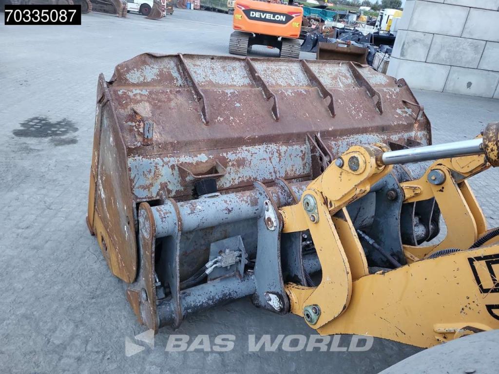 Liebherr L538 Photo 17