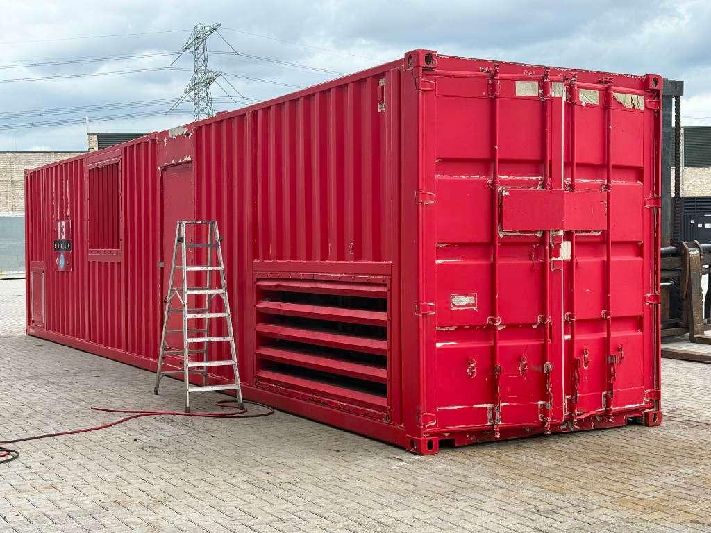 Caterpillar XQ2000 - 2.250 kVA Generator - DPX-12670 Photo 4