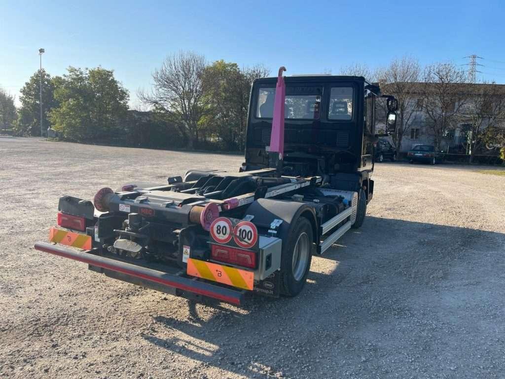Iveco EUROCARGO 75E18 CON SCARRABILE NUOVO Photo 6
