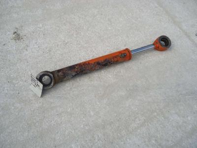 Piston de direction pour Fiat Kobelco W190 en vente par OLM 90 Srl