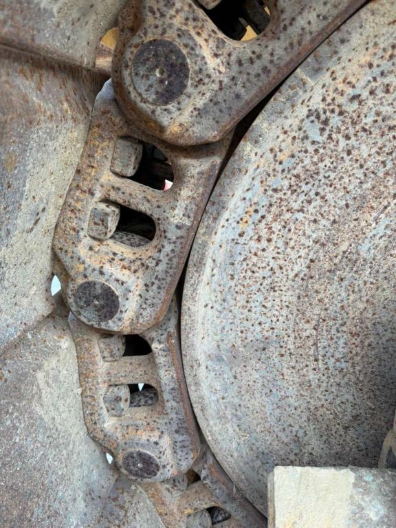 Caterpillar D6H Photo 13