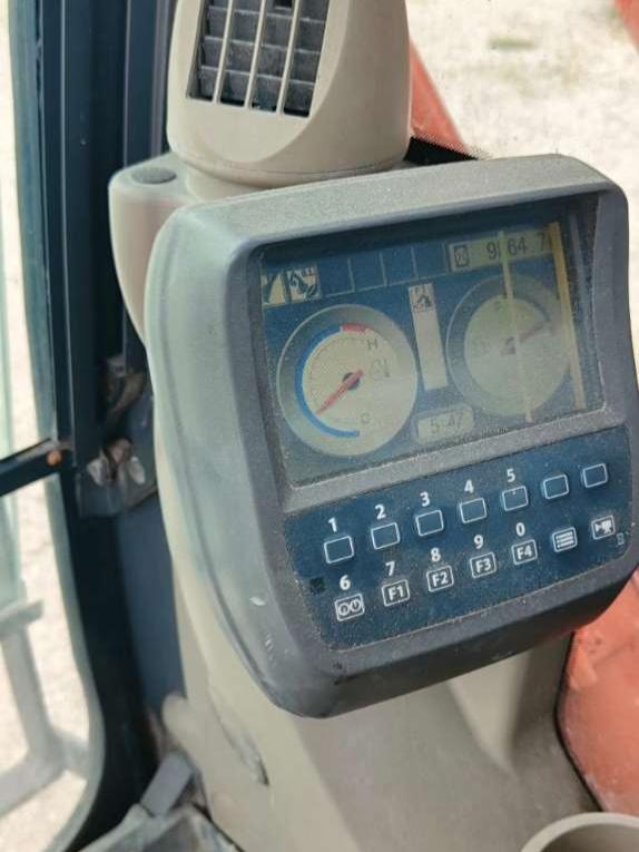 Hitachi ZAXIS 240 N3 Photo 5