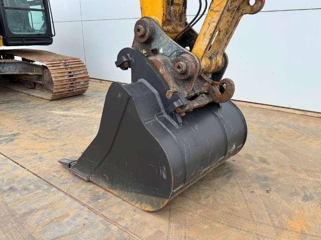 Caterpillar 320FL - New Bucket / Hammer Lines / Camera Photo 17