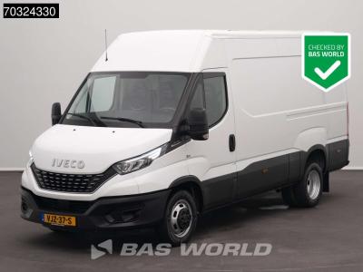 Iveco Daily 35C18 3.0L Automaat Dubbellucht L2H2 3,5t Trekhaak 180PK LED Airco Cruise Euro6 L2 A/C Towbar en vente par BAS World B.V.