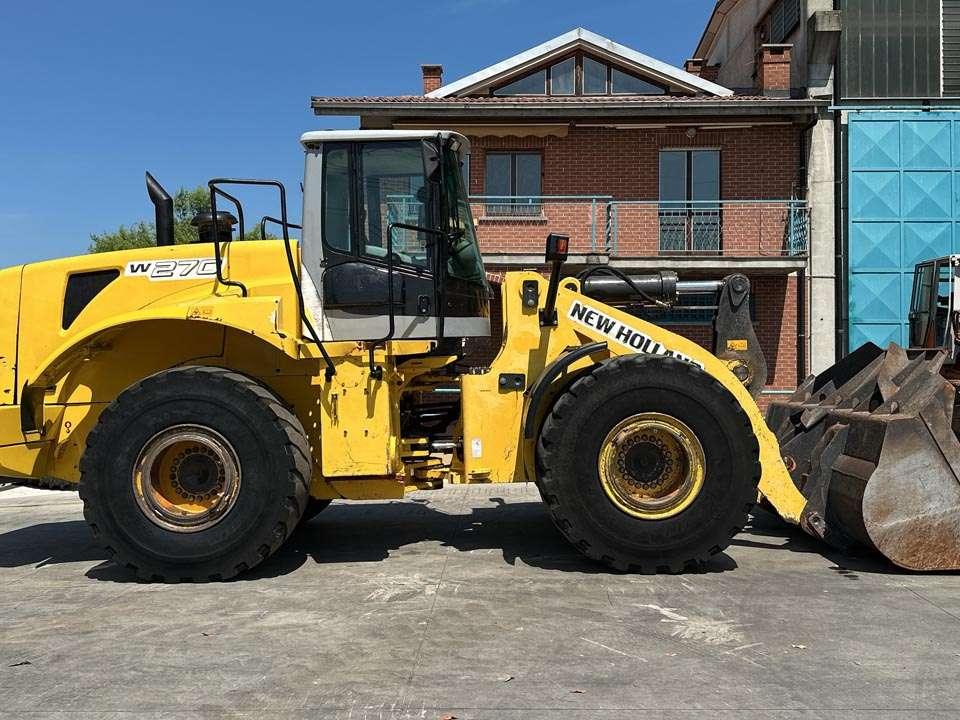 New Holland W270 Photo 21