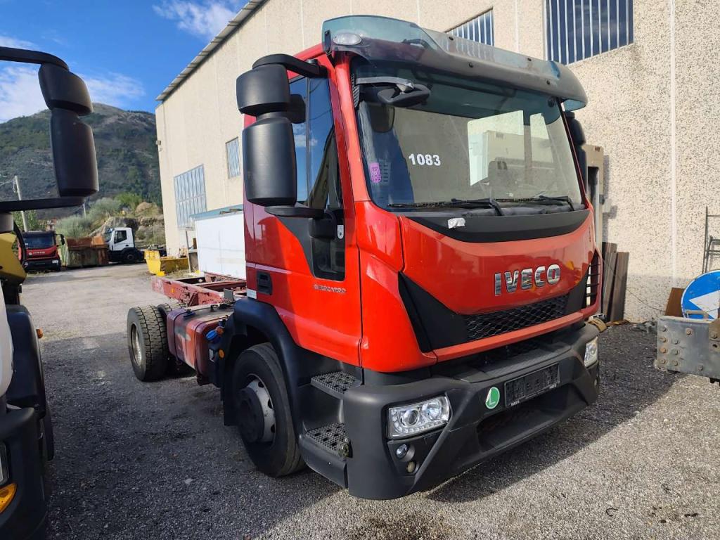 Iveco EUROCARGO 150-280 Photo 13