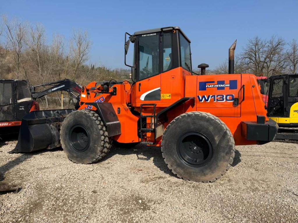 Fiat Hitachi W130 Photo 1