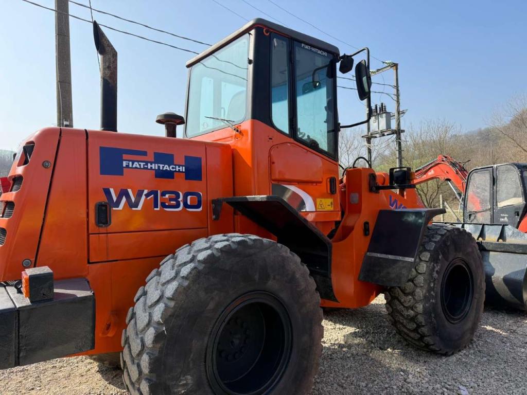 Fiat Hitachi W130 Photo 4