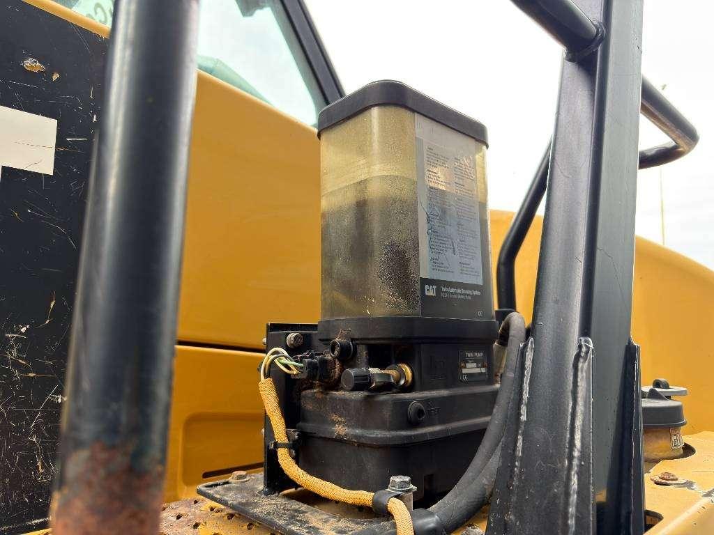 Caterpillar 730C Photo 17
