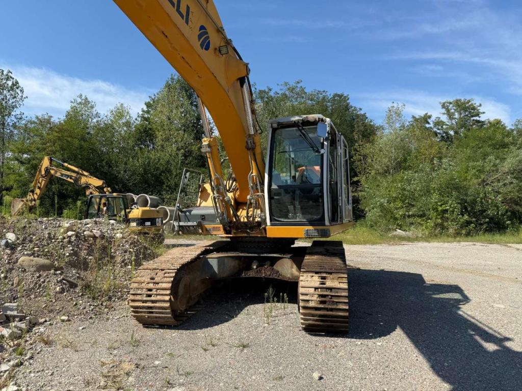 Liebherr R934C Litronic Photo 1