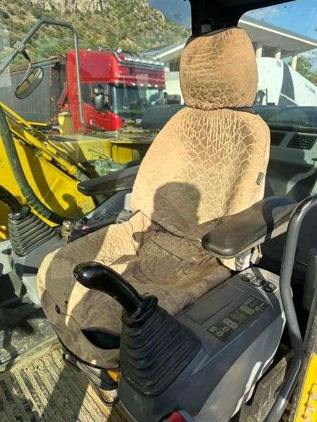 Komatsu PC160LC-7K Photo 6
