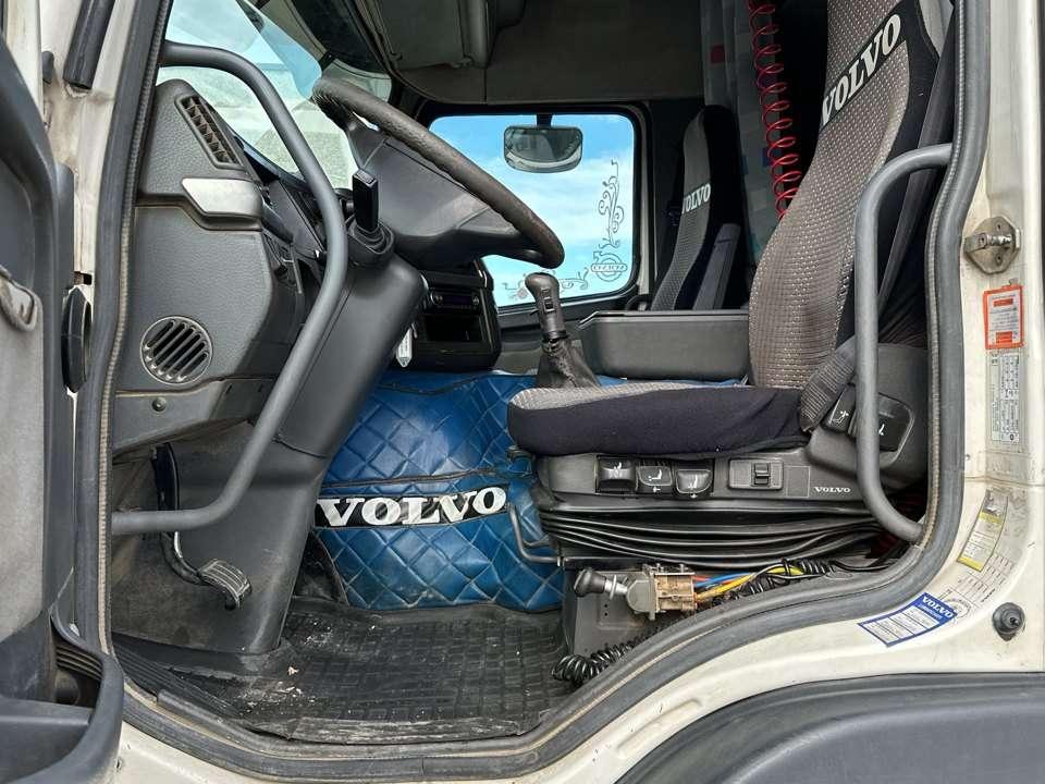 Volvo FM 9 4x2 Photo 11