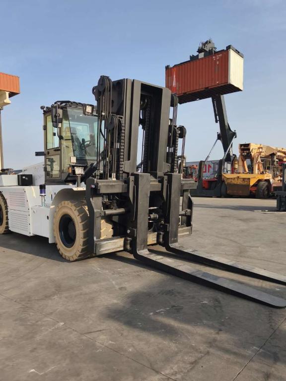 EP Equipment EFL1603-HV-12 Photo 2