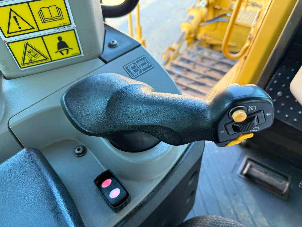 CAT D8T LGP - GERMAN / Top Condition! Photo 9