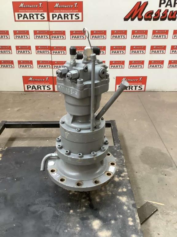 Moteur de rotation pour Hitachi ZX135 US-7 Photo 2