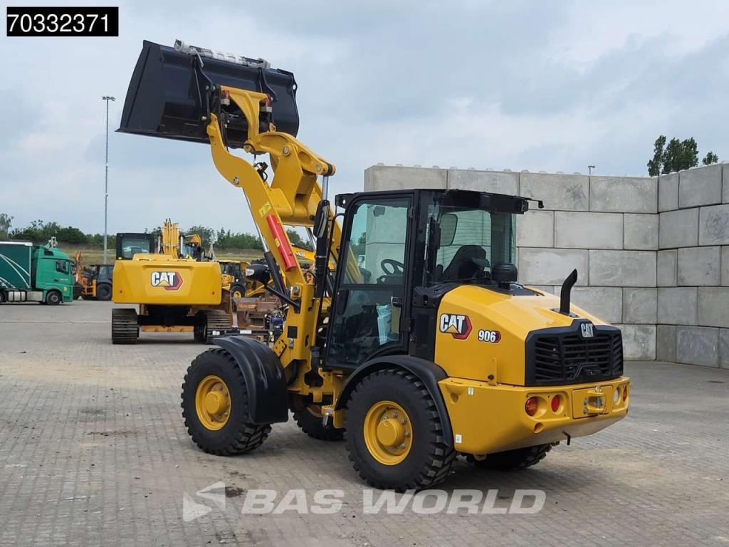 Caterpillar 906 - 14A A/C - EPA Photo 6