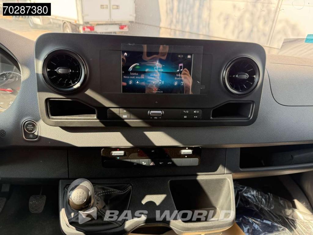 Mercedes Sprinter 317 CDI A/C Cruise control Photo 18