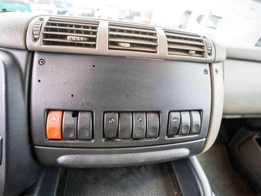Daf CF 75.310 THERMO KING DHOLLANDIA Photo 12