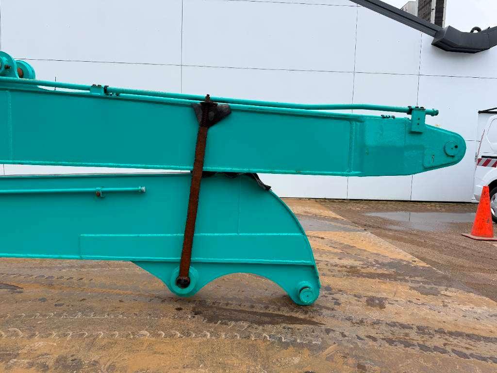Kobelco Long Reach Attachments 18m - Fits to 20-25t Photo 15