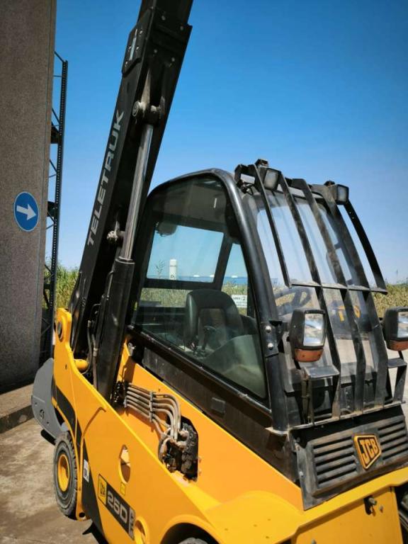 JCB TLT25D Photo 2
