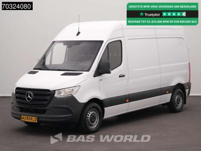 Mercedes-Benz Sprinter 315 CDI Automaat L2H2 150PK Airco Camera MBUX CarPlay Euro6 L2 Airco en vente par BAS World B.V.