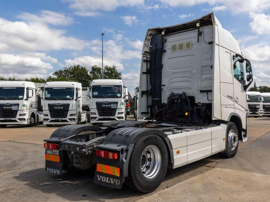 Volvo FH500+HYDR Photo 10