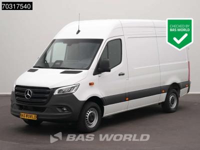 Mercedes-Benz Sprinter 317 CDI Automaat 2025-Model L2H2 LED Navi Airco Cruise Camera 10inch MBUX CarPlay Parkeers en vente par BAS World B.V.