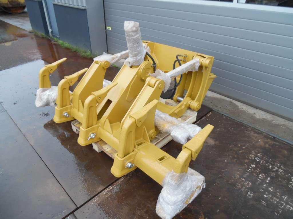 Caterpillar Ripper 12M-2 12M-3 140M-2 140M-3 160M-2 Photo 2
